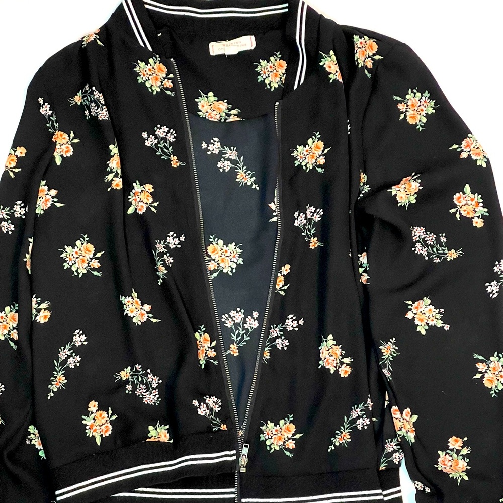 Bomber jacket